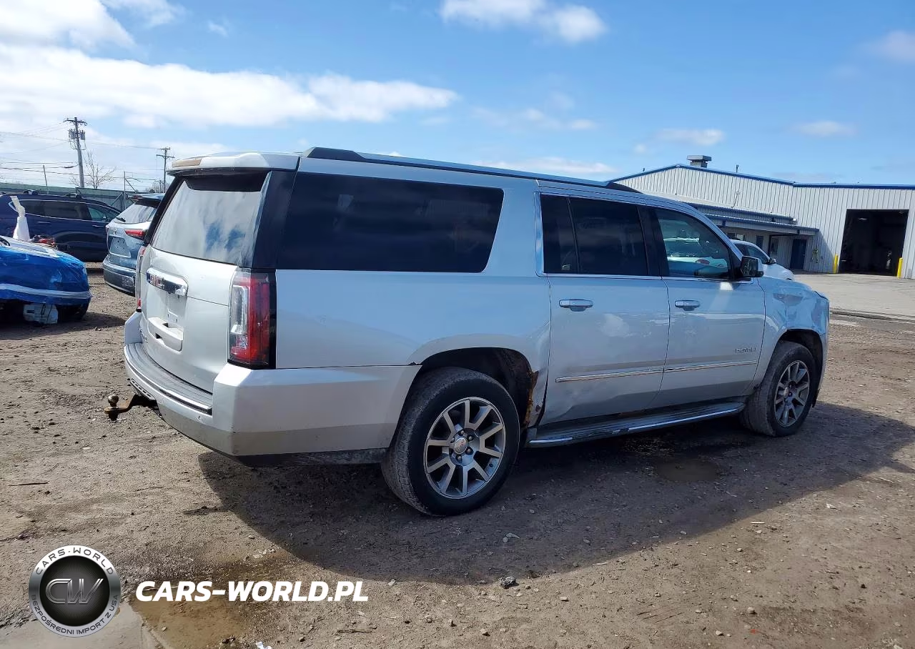 2015 GMC Yukon Xl Denali VIN:1GKS2JKJ2FR299417 - 3