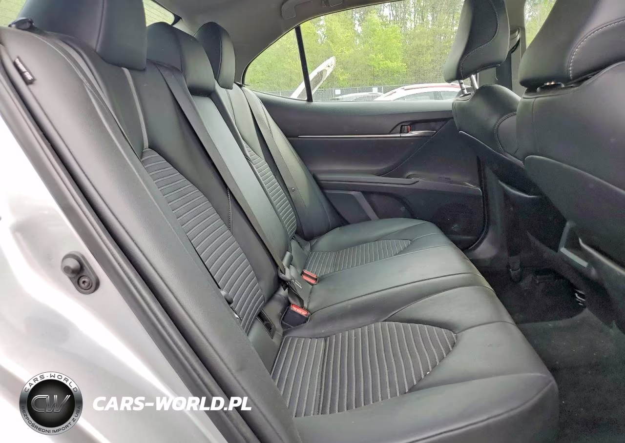 2021 Toyota Camry Se VIN:4T1G11AK7MU601479 - 10