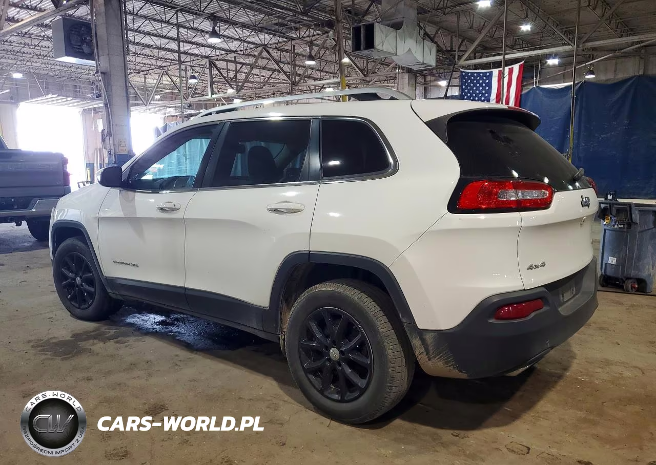 2016 Jeep Cherokee Latitude VIN:1C4PJMCS7GW221232 - 2