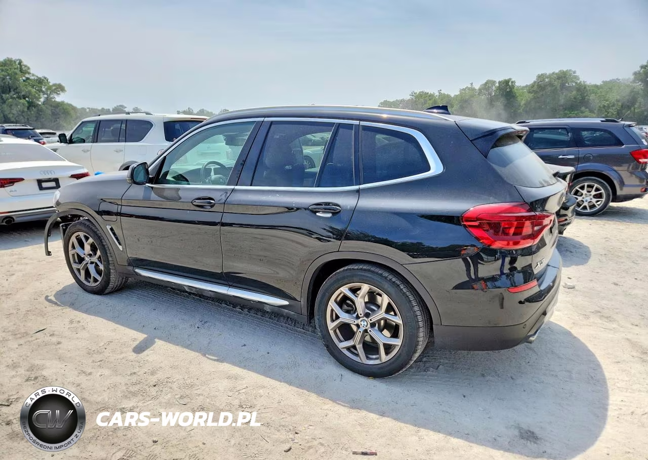 2021 BMW X3 xDrive30E VIN:5UXTS1C03M9G99295 - 2