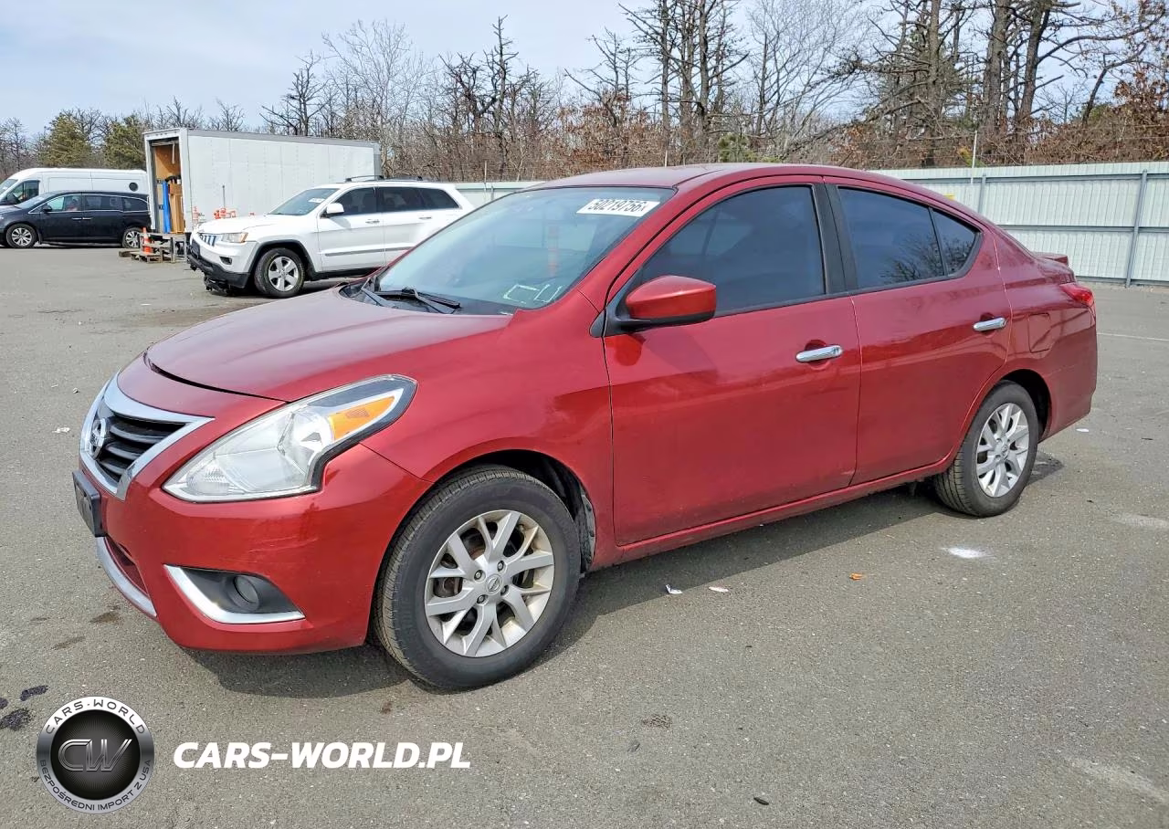 2018 Nissan Versa Sv – zdjęcie 1 z 12
