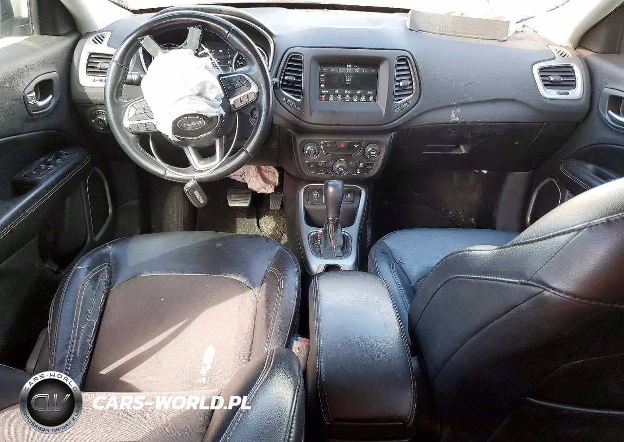 2019 Jeep Compass Latitude VIN:3C4NJCBB5KT851509 - 8