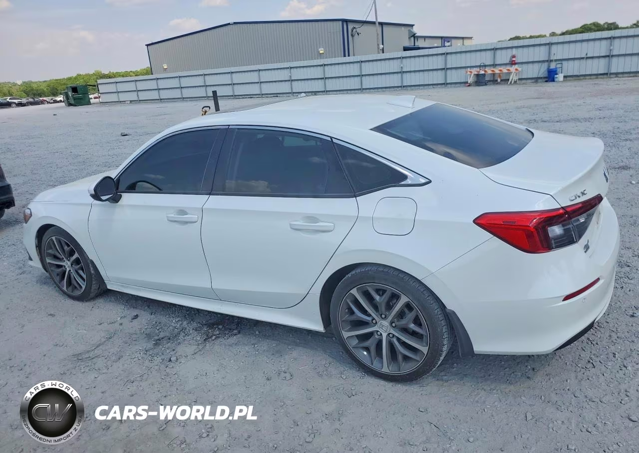 2024 Honda Civic Touring VIN:2HGFE1F97RH304413 - 2