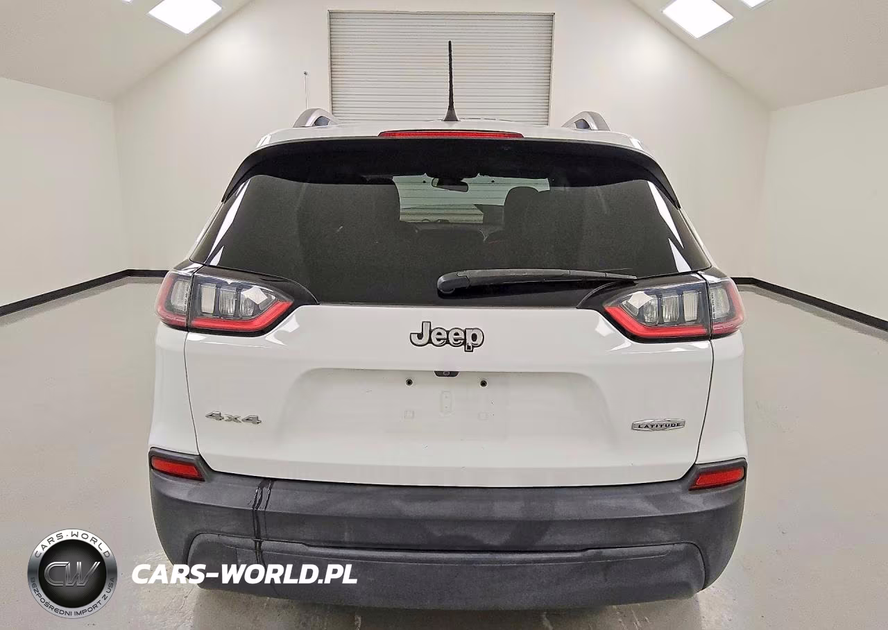 2019 Jeep Cherokee Latitude Plus VIN:1C4PJMLB8KD273540 - 6