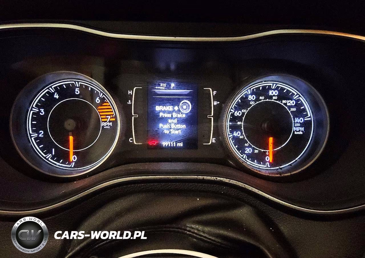2019 Jeep Cherokee Latitude Plus VIN:1C4PJMLB8KD273540 - 9