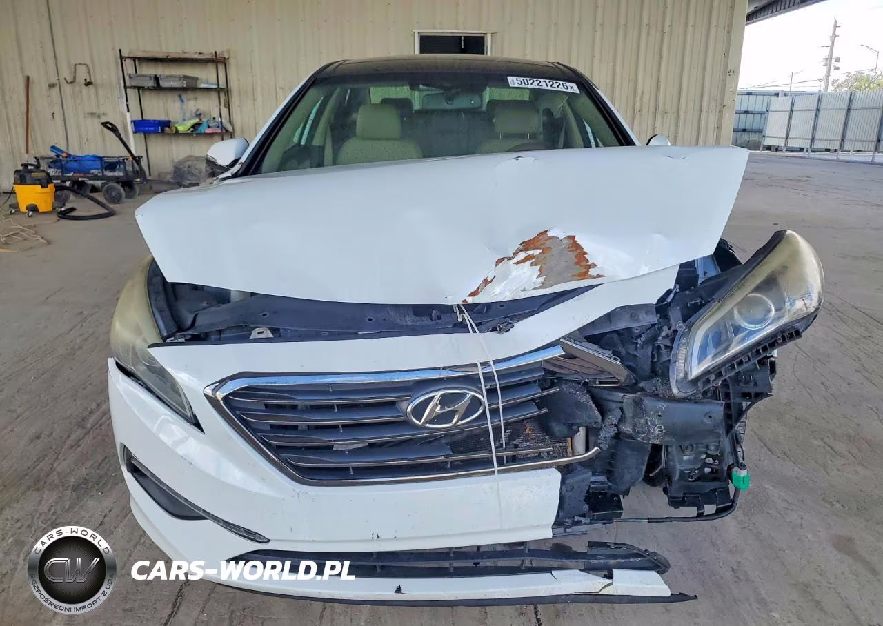 2015 Hyundai Sonata Limited VIN:5NPE34AF8FH042144 - 5