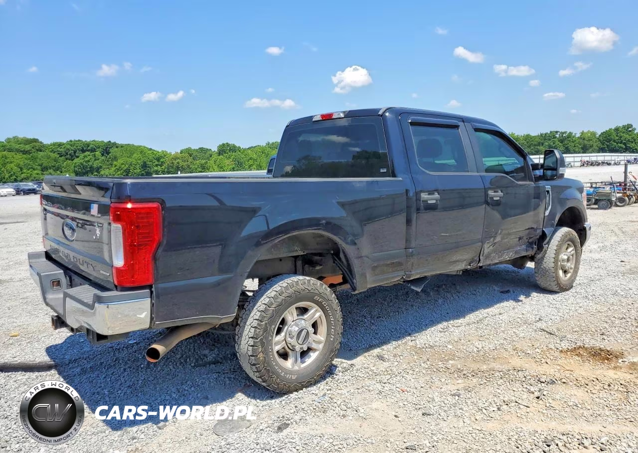 2017 Ford F250 Super Duty VIN:1FT7W2B63HEF09458 - 3