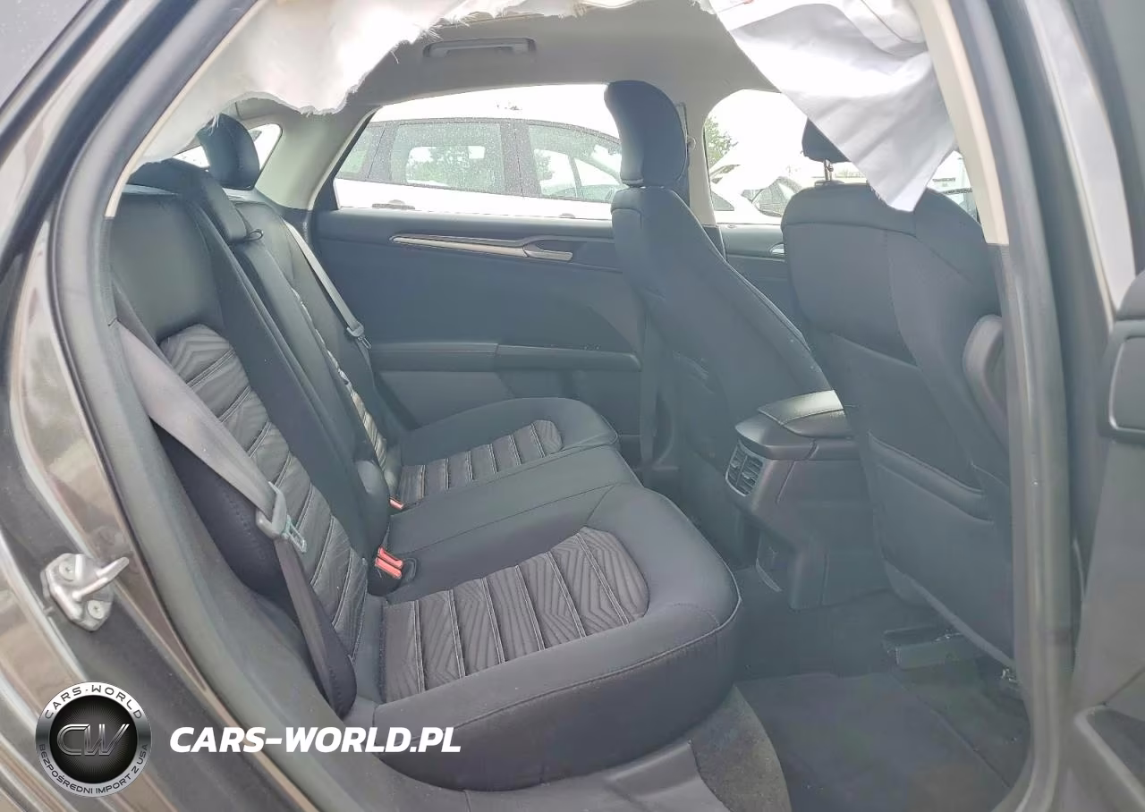 2016 Ford Fusion Se VIN:3FA6P0H70GR180085 - 10
