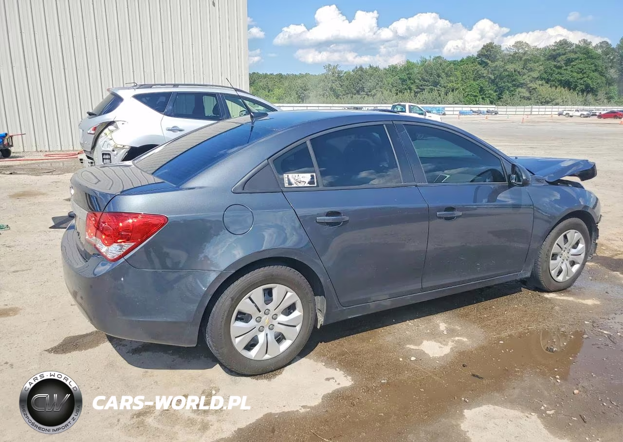 2013 Chevrolet Cruze Ls VIN:1G1PA5SH2D7196850 - 3