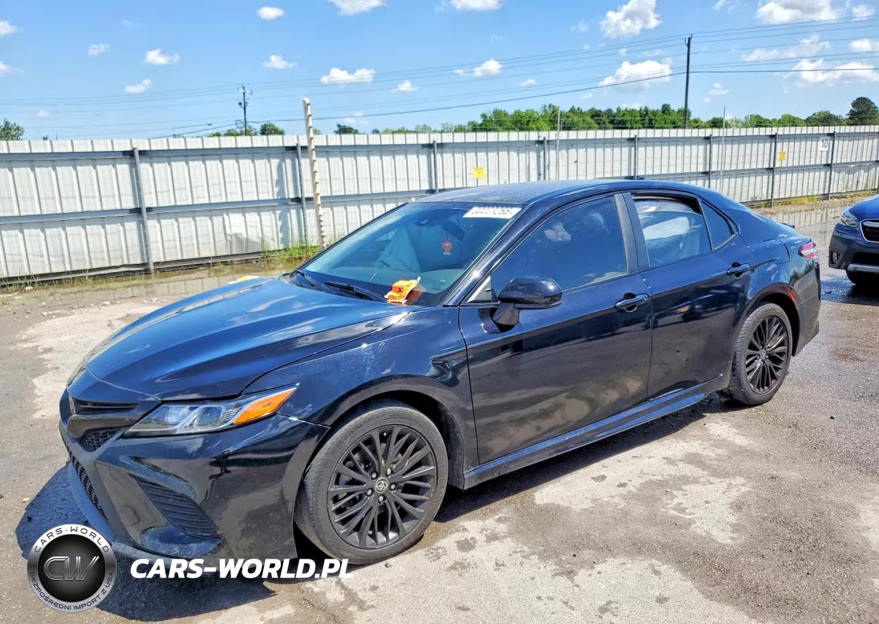 2020 Toyota Camry Se Nightshade