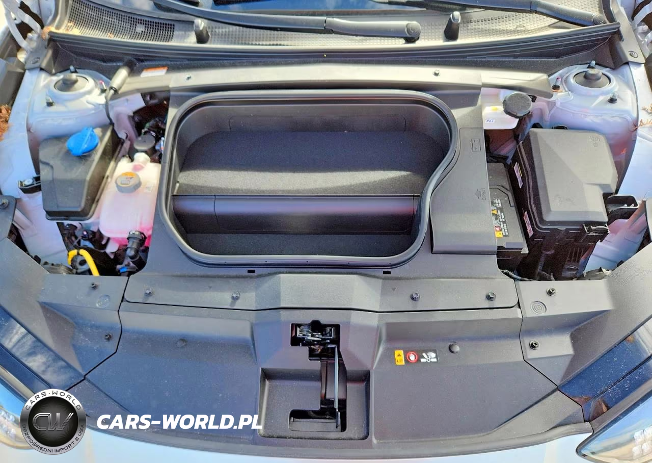 2025 Hyundai Ioniq 6 Limited VIN:KMHM54AA2SA084946 - 11