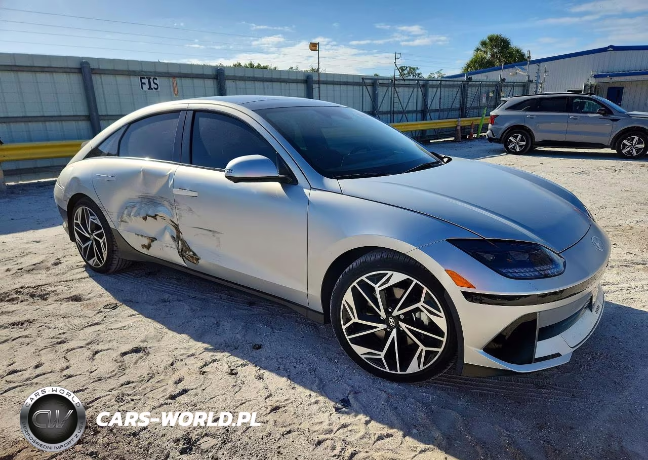 2025 Hyundai Ioniq 6 Limited VIN:KMHM54AA2SA084946 - 4