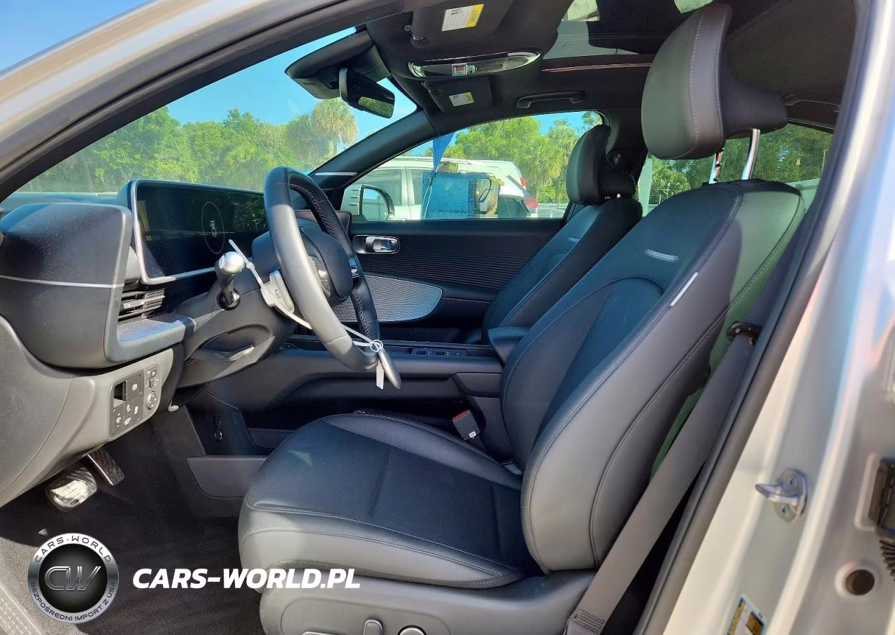 2025 Hyundai Ioniq 6 Limited VIN:KMHM54AA2SA084946 - 7