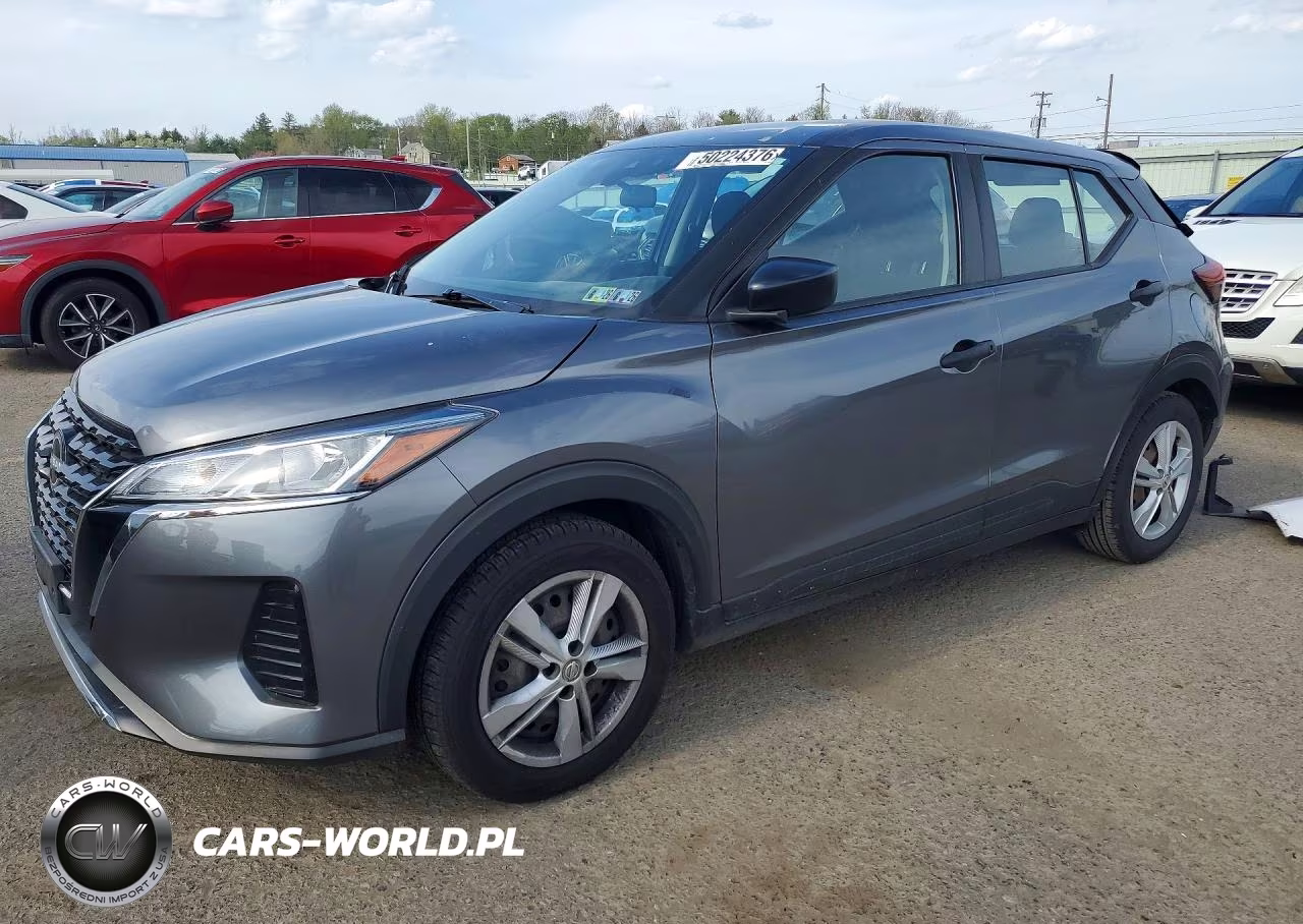2023 Nissan Kicks S