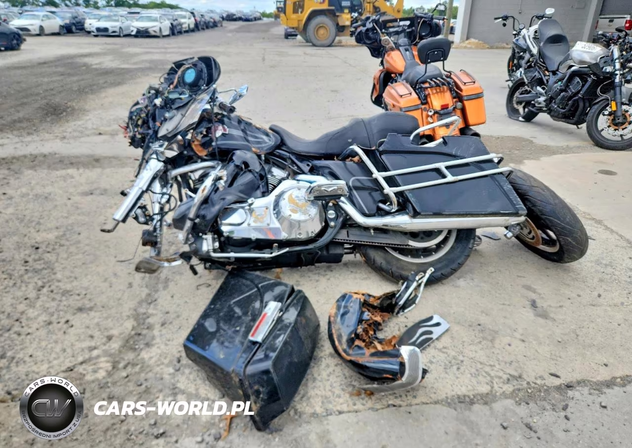2006 Harley-Davidson Flhtcui VIN:1HD1FCW116Y641994 - 3