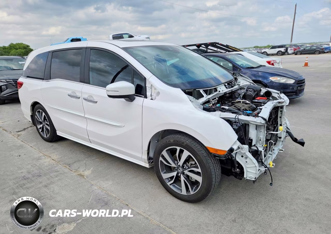 2024 Honda Odyssey Touring VIN:5FNRL6H86RB075666 - 4
