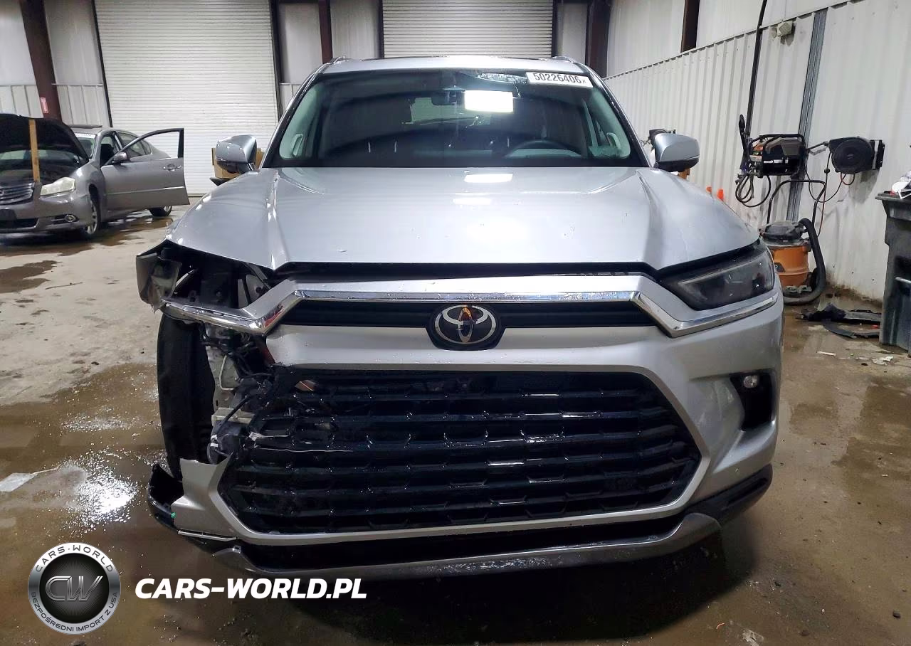 2024 Toyota Grand Highlander Platinum VIN:5TDAAAB54RS049194 - 5