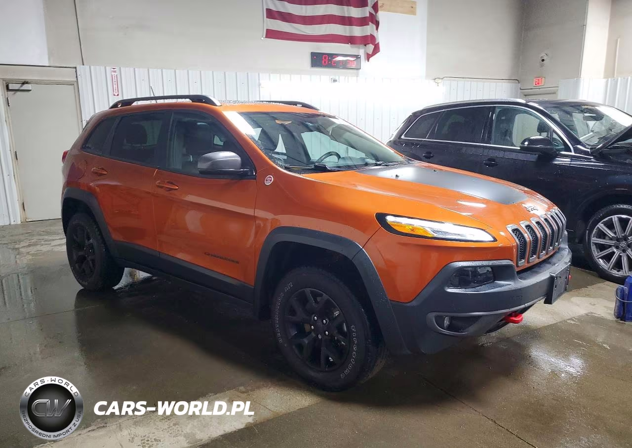 2015 Jeep Cherokee Trailhawk VIN:1C4PJMBS7FW503693 - 4