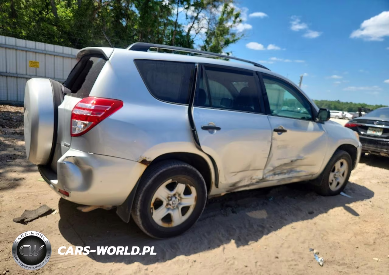 2011 Toyota Rav4 Base VIN:2T3BF4DV2BW095079 - 3