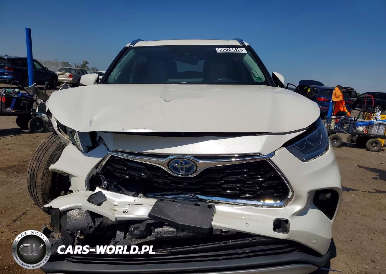 2021 Toyota Highlander Hybrid Platinum VIN:5TDEBRCH9MS041719 - 5