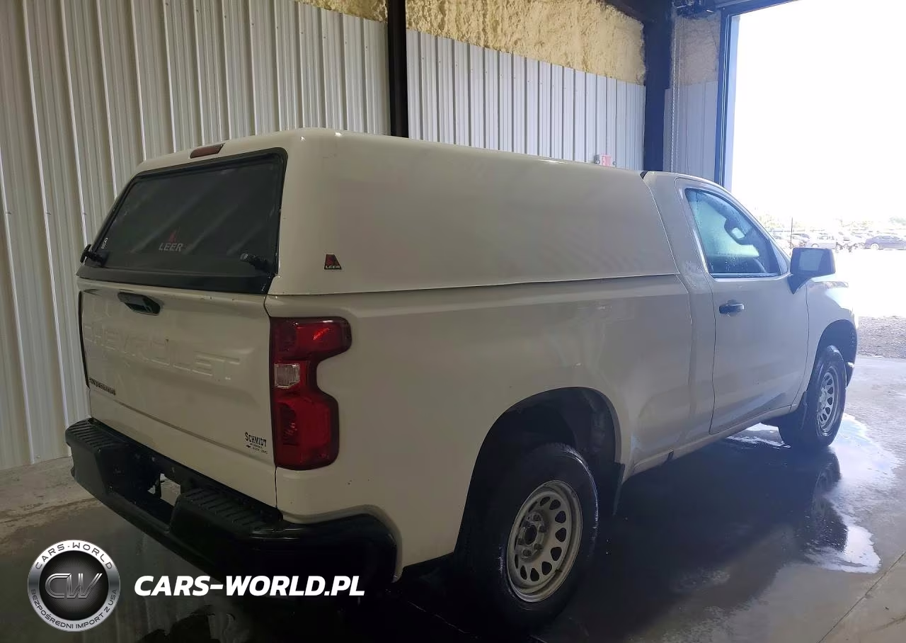 2023 Chevrolet Silverado C1500 VIN:3GCNAAEK4PG365662 - 3