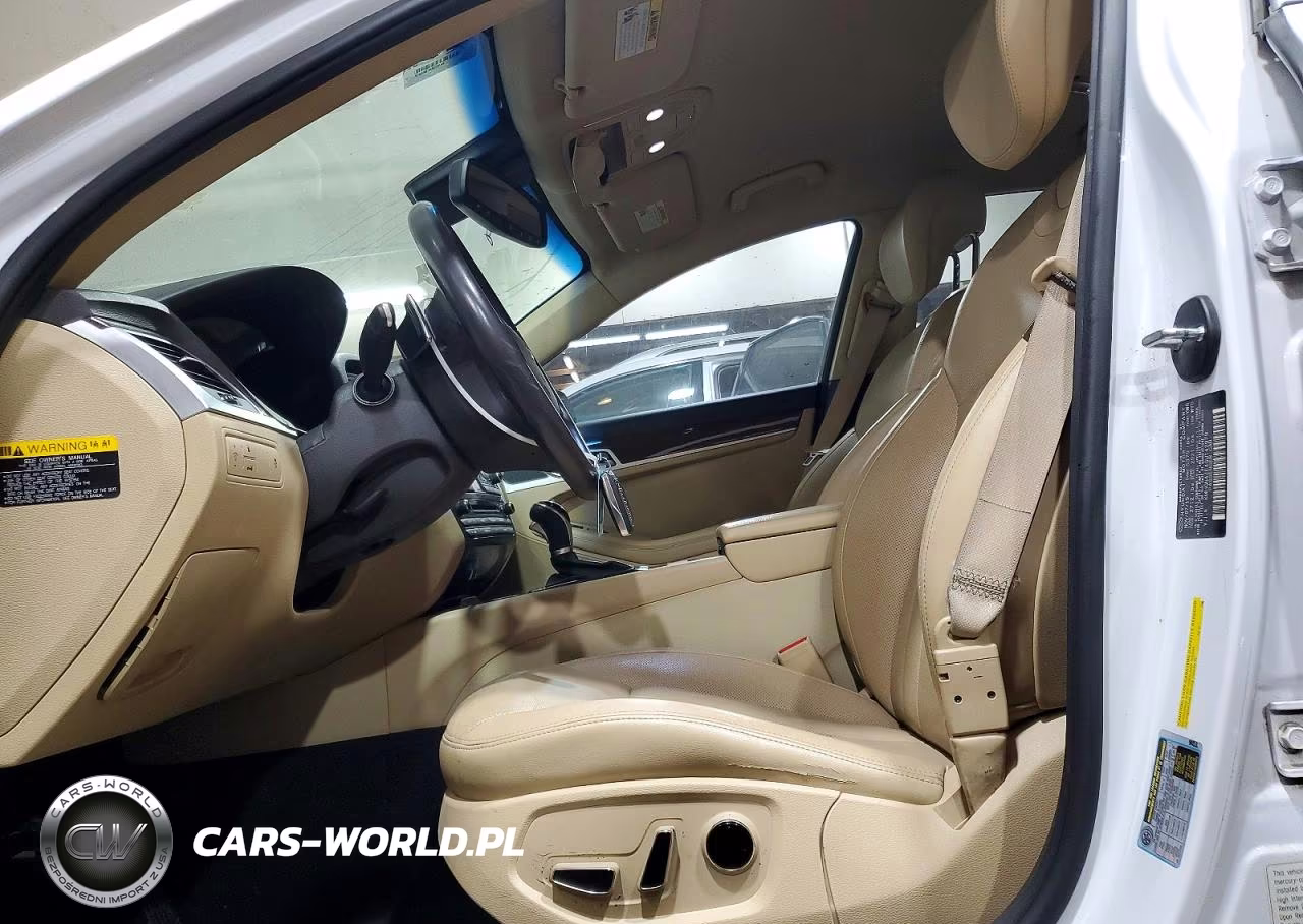 2016 Hyundai Genesis 3.8L VIN:KMHGN4JE4GU142979 - 7