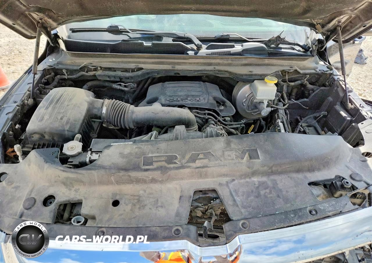2019 Dodge 1500 Laramie VIN:1C6SRFJT3KN786528 - 11