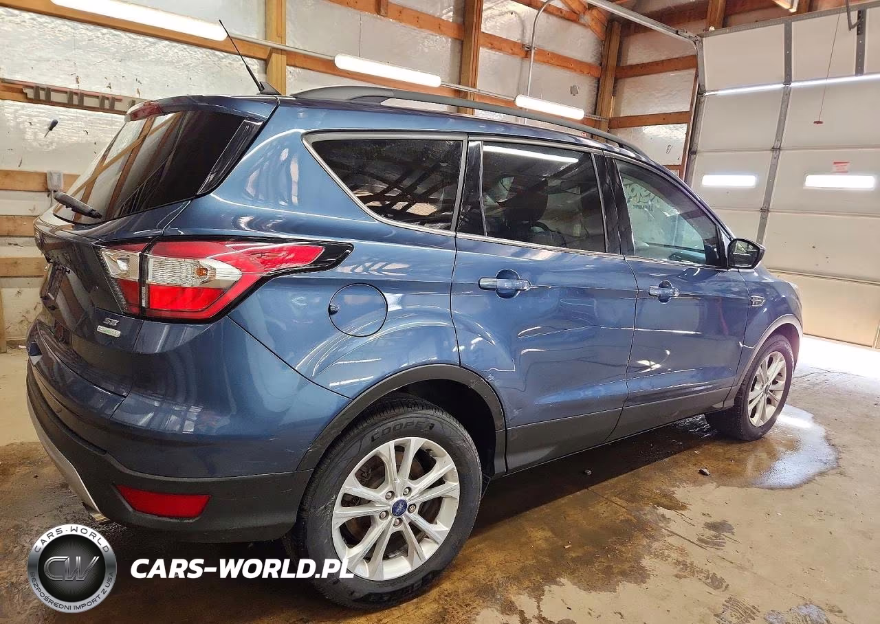 2018 Ford Escape Se VIN:1FMCU0GD9JUC46898 - 3