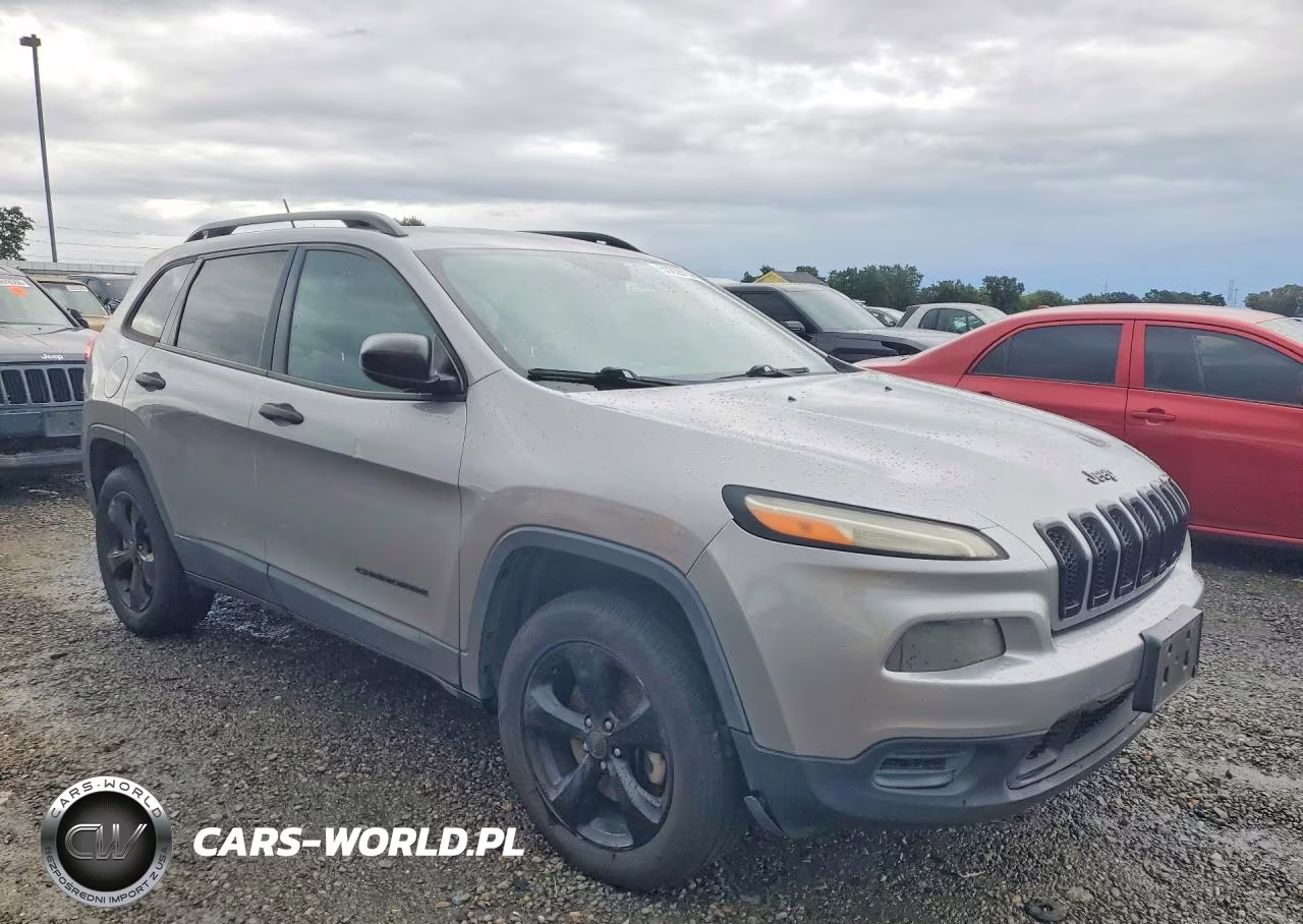 2016 Jeep Cherokee Sport VIN:1C4PJMAB4GW317421 - 4