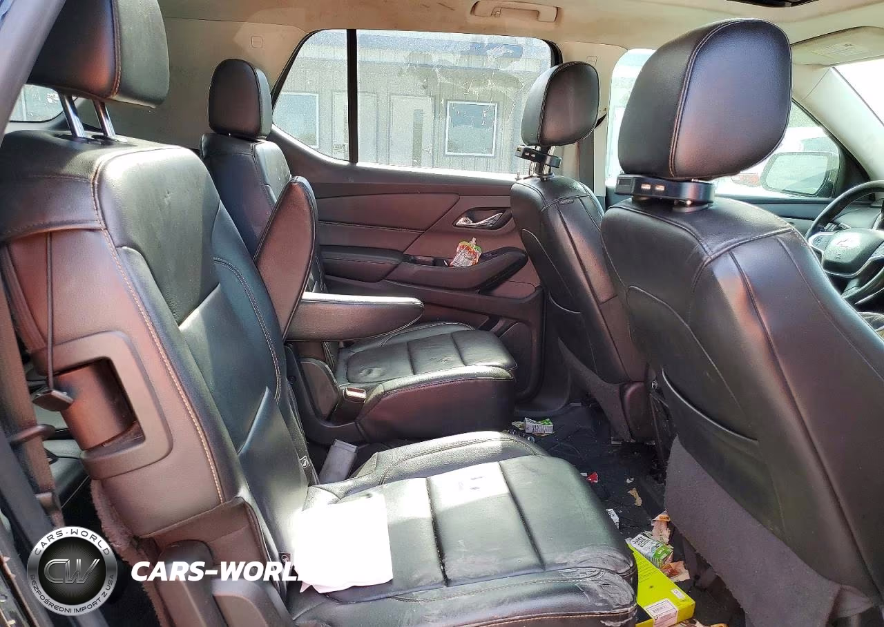 2019 Chevrolet Traverse High Country VIN:1GNEVJKW7KJ128450 - 11