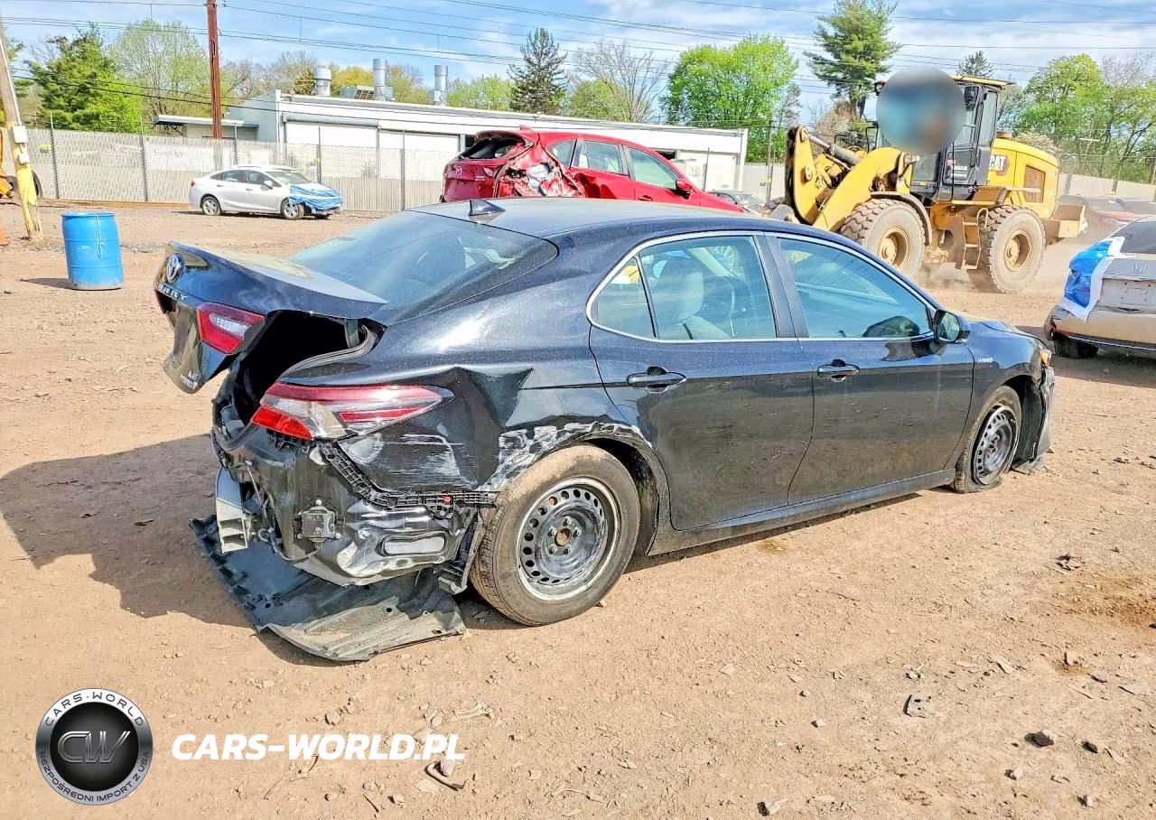 2021 Toyota Camry Le VIN:4T1C31AK2MU550210 - 3