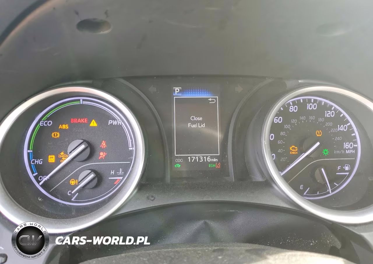 2021 Toyota Camry Le VIN:4T1C31AK2MU550210 - 9