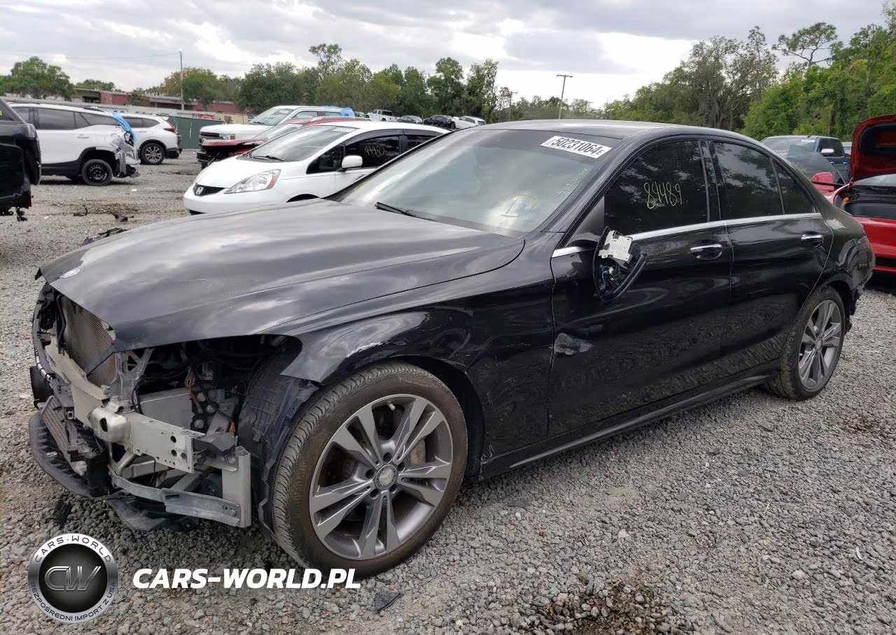 2015 Mercedes-Benz C 300 VIN:55SWF4JB5FU076936 - 1