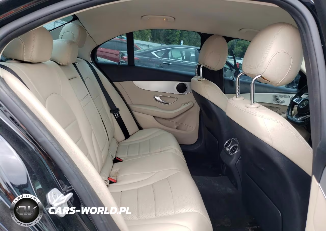 2015 Mercedes-Benz C 300 VIN:55SWF4JB5FU076936 - 10