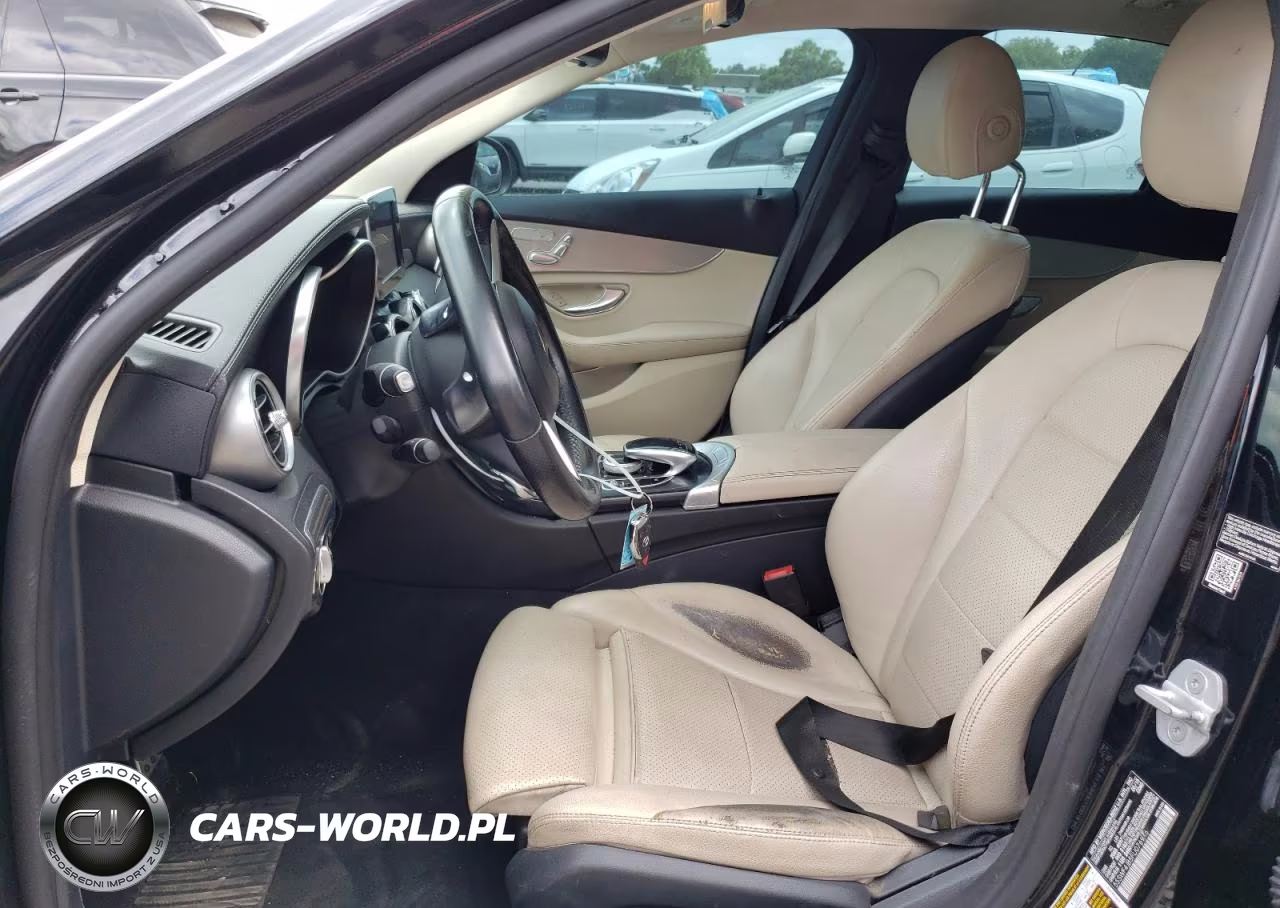 2015 Mercedes-Benz C 300 VIN:55SWF4JB5FU076936 - 7