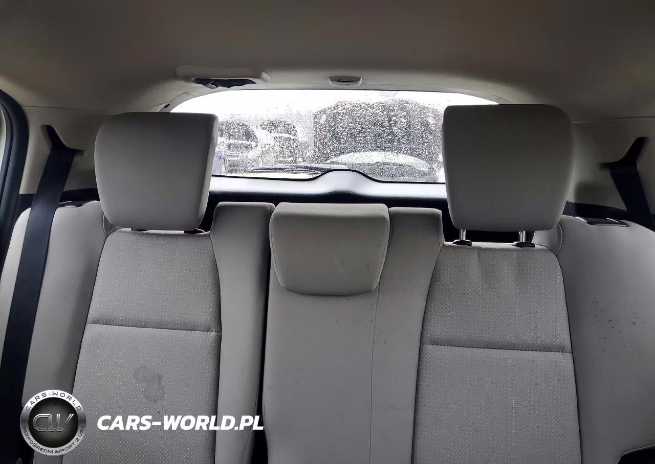2020 Honda Hr-V Lx VIN:3CZRU6H33LM718487 - 10