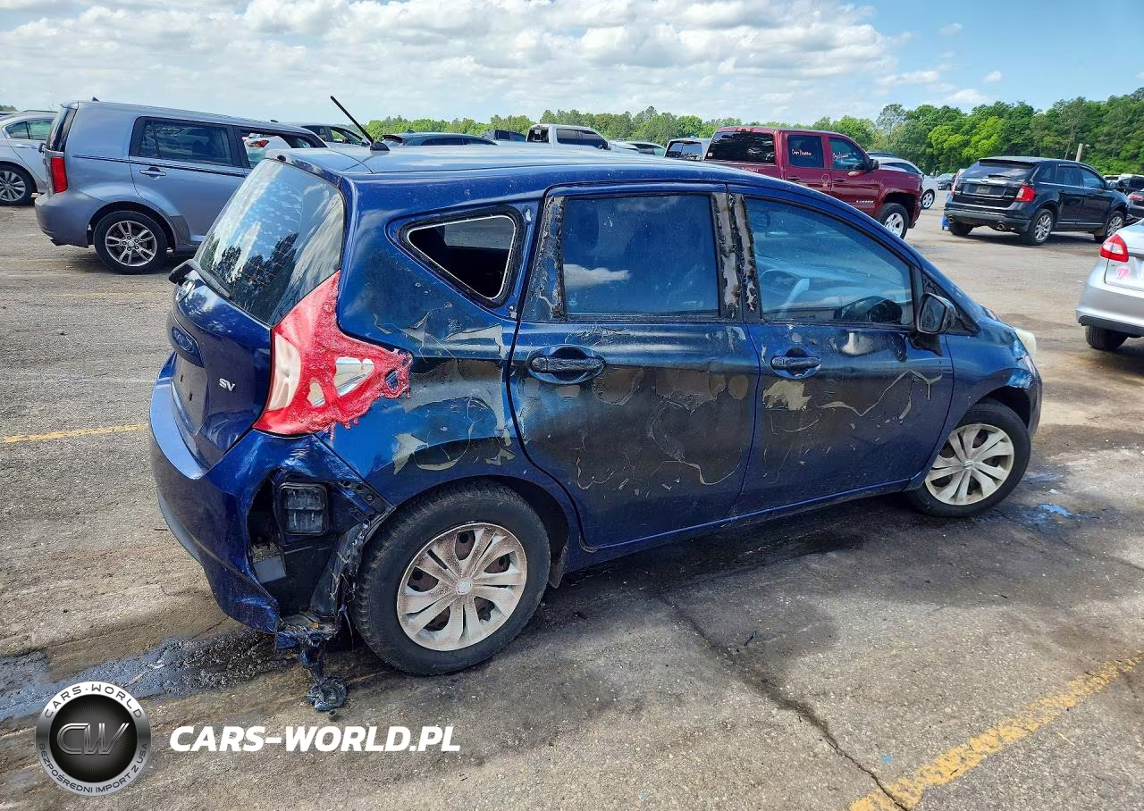 2019 Nissan Versa Note Sv VIN:3N1CE2CP3KL360052 - 3