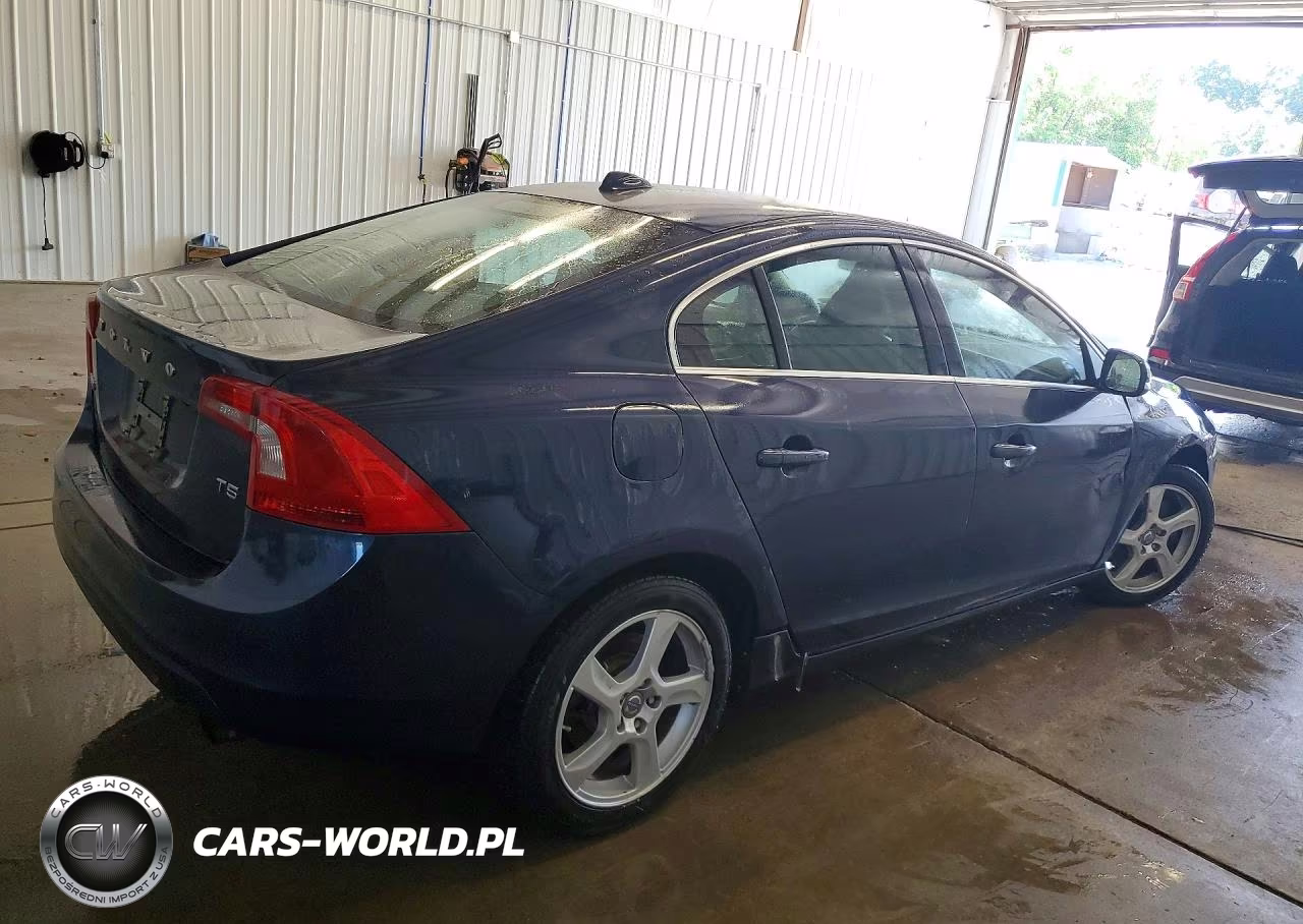 2012 Volvo S60 T5 VIN:YV1622FS3C2081443 - 3