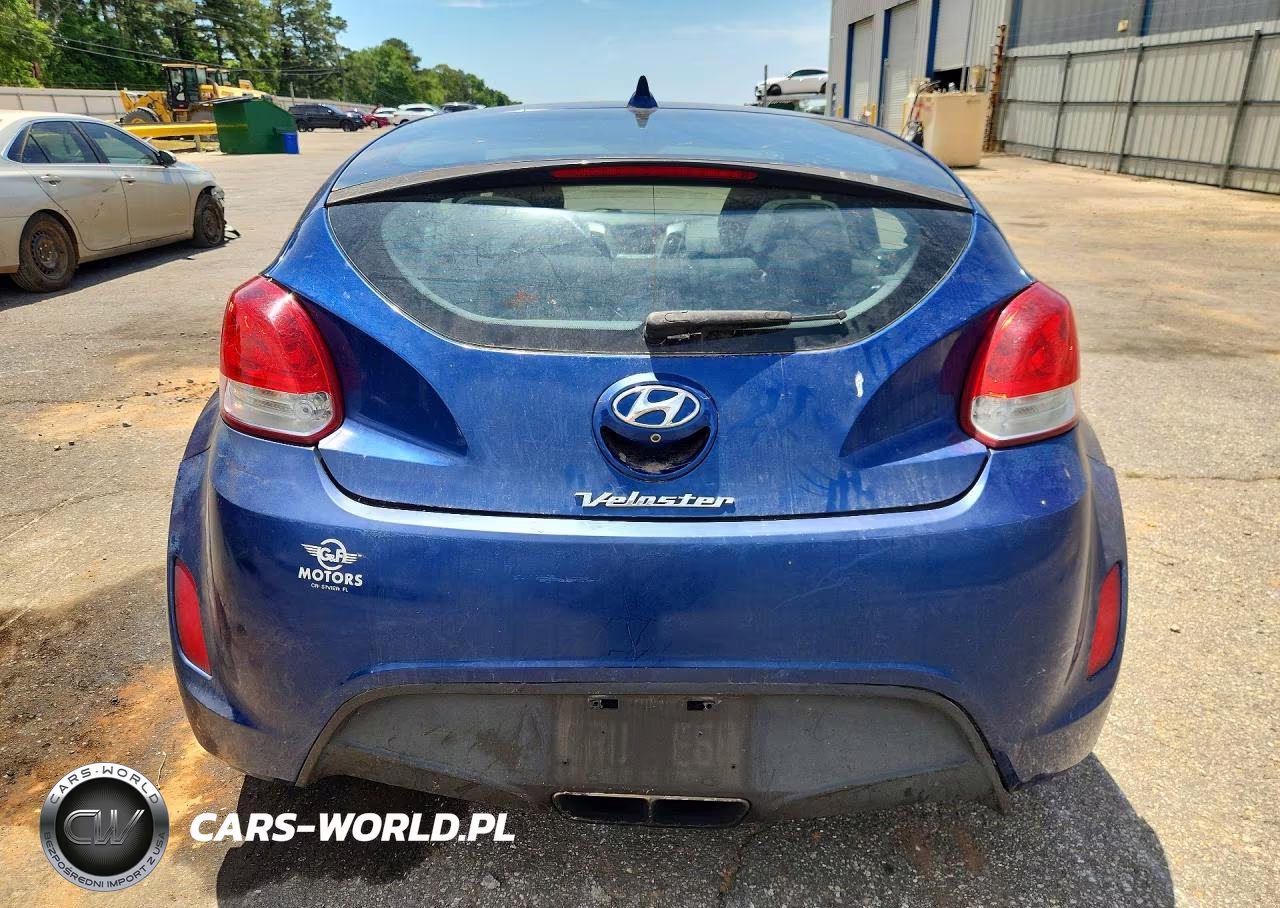 2016 Hyundai Veloster Base VIN:KMHTC6AD9GU302104 - 6