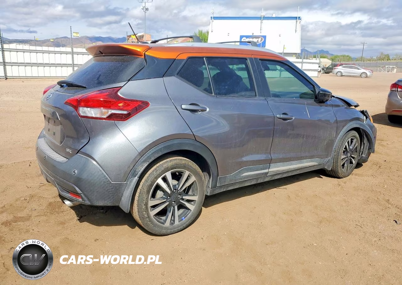 2020 Nissan Kicks Sr VIN:3N1CP5DV5LL490229 - 3