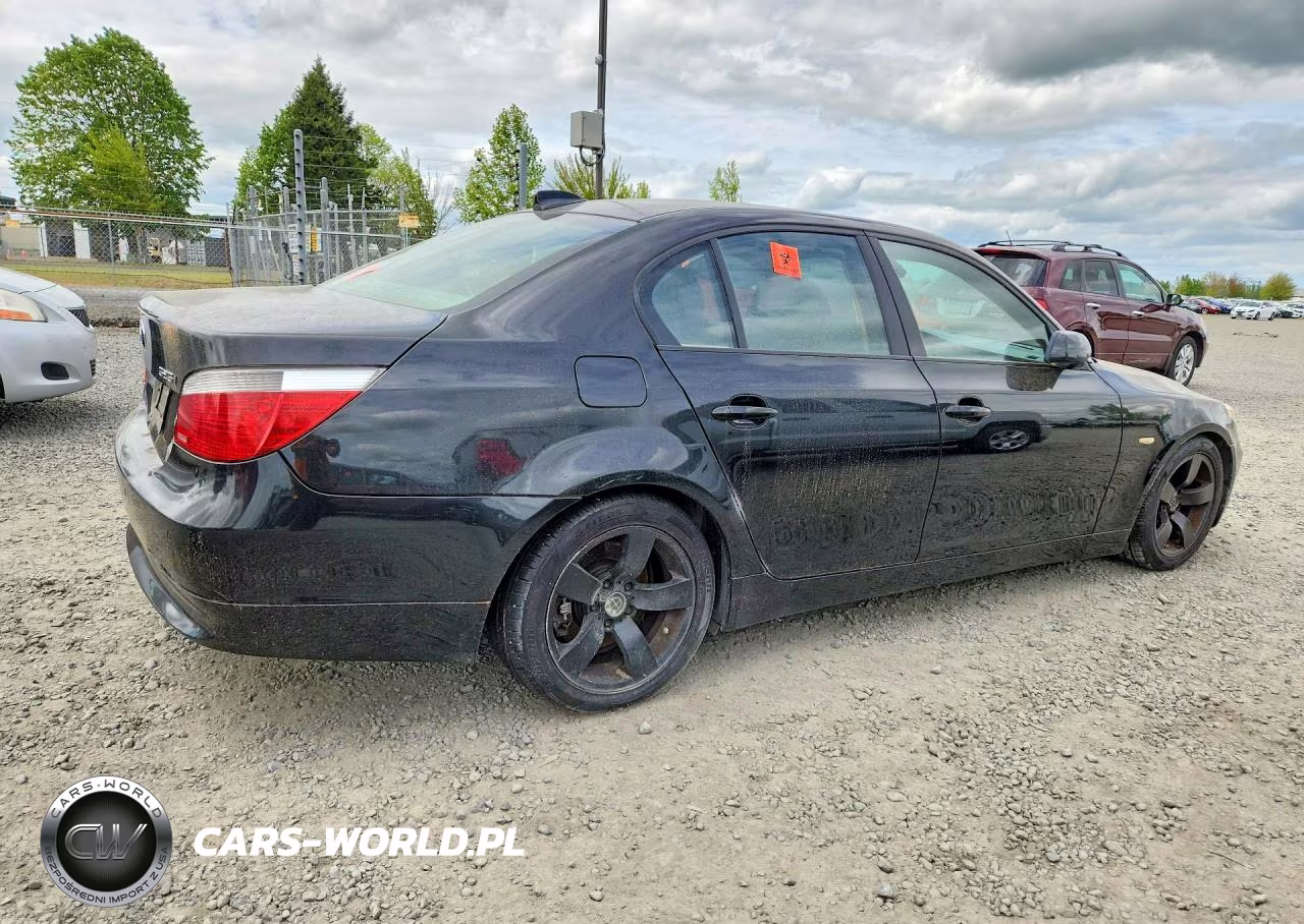 2007 BMW 525 I VIN:WBANE53537CY08358 - 3