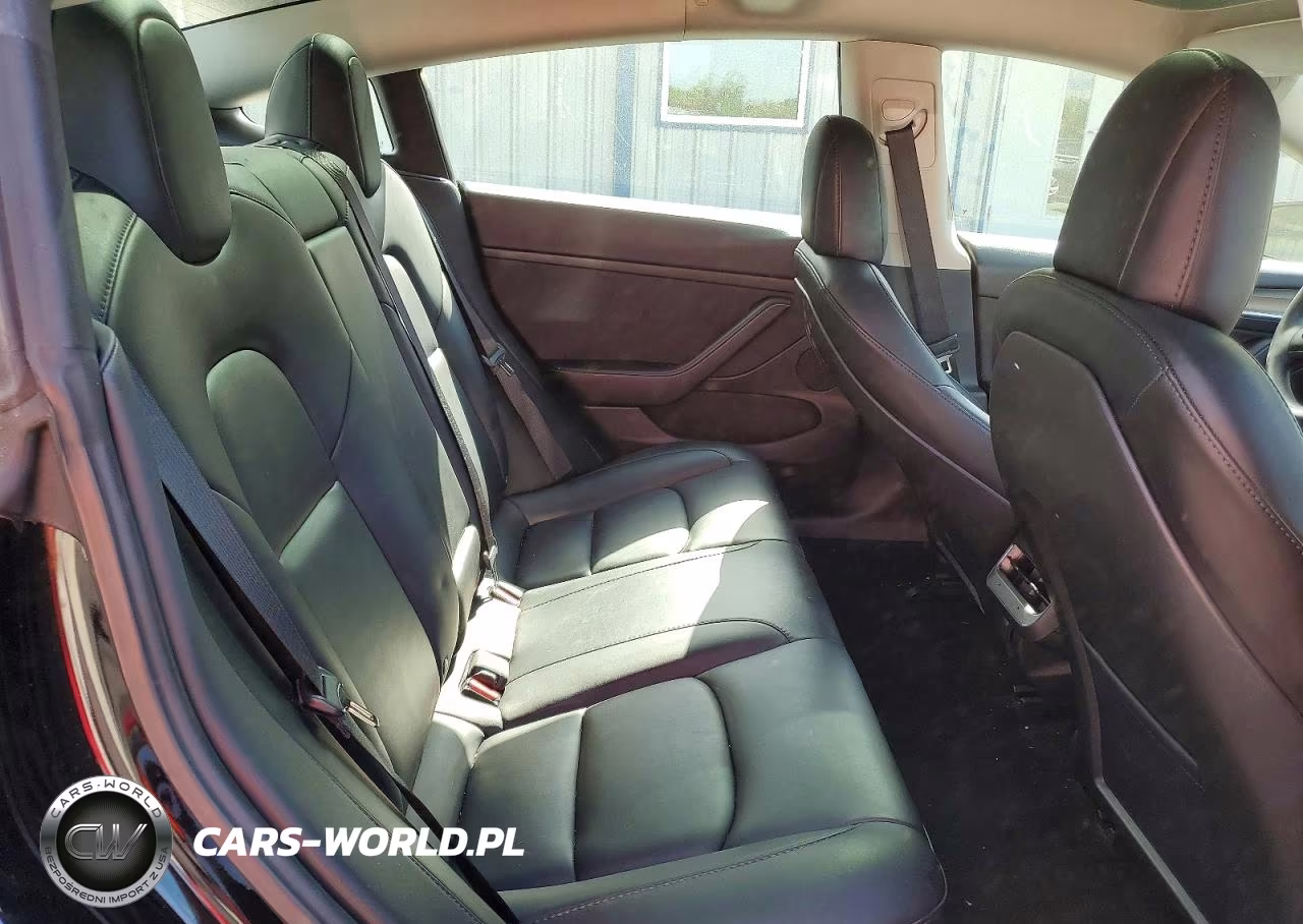 2023 Tesla Model 3 VIN:5YJ3E1EA2PF450718 - 10