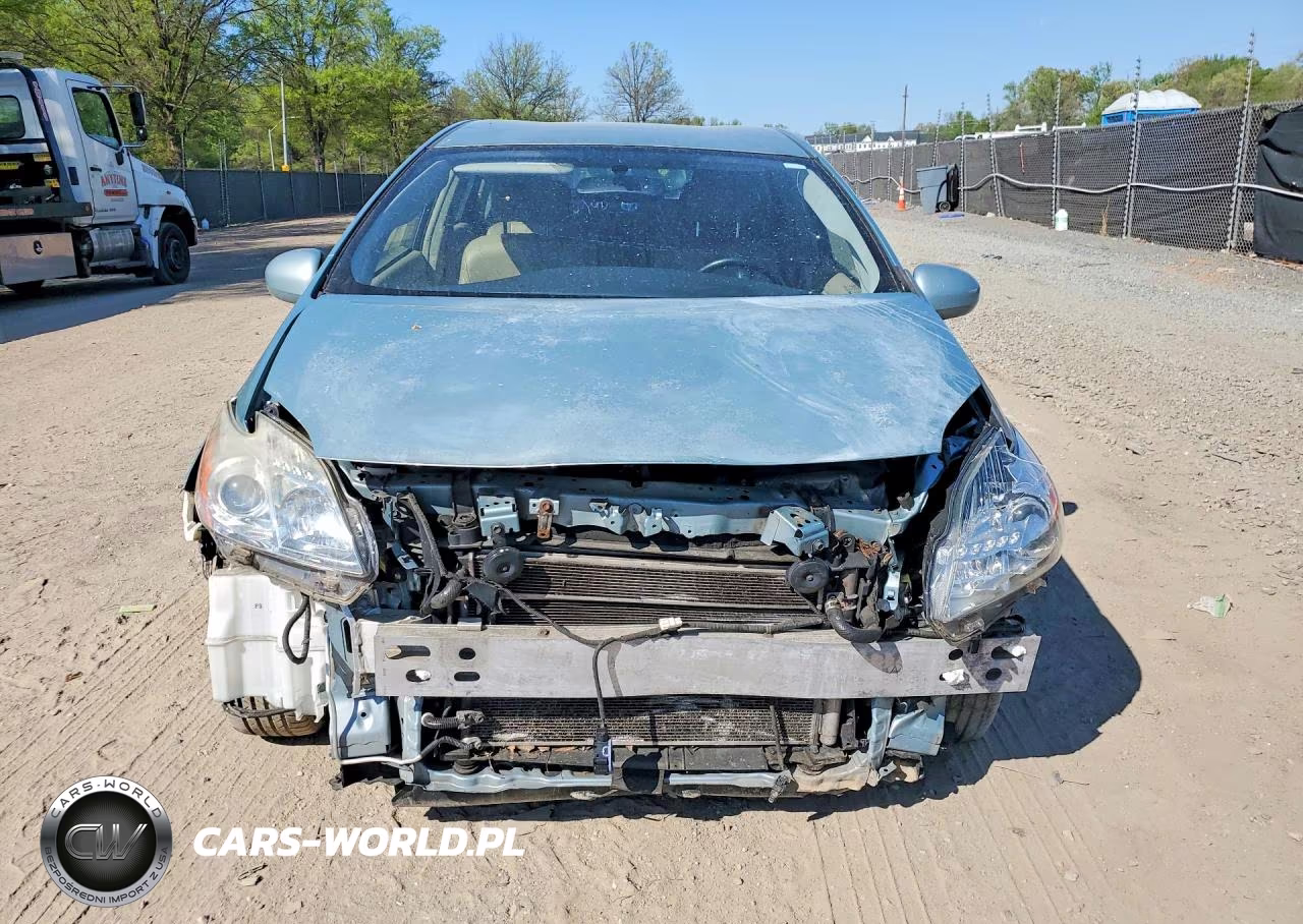 2014 Toyota Prius Four VIN:JTDKN3DU3E1818235 - 5