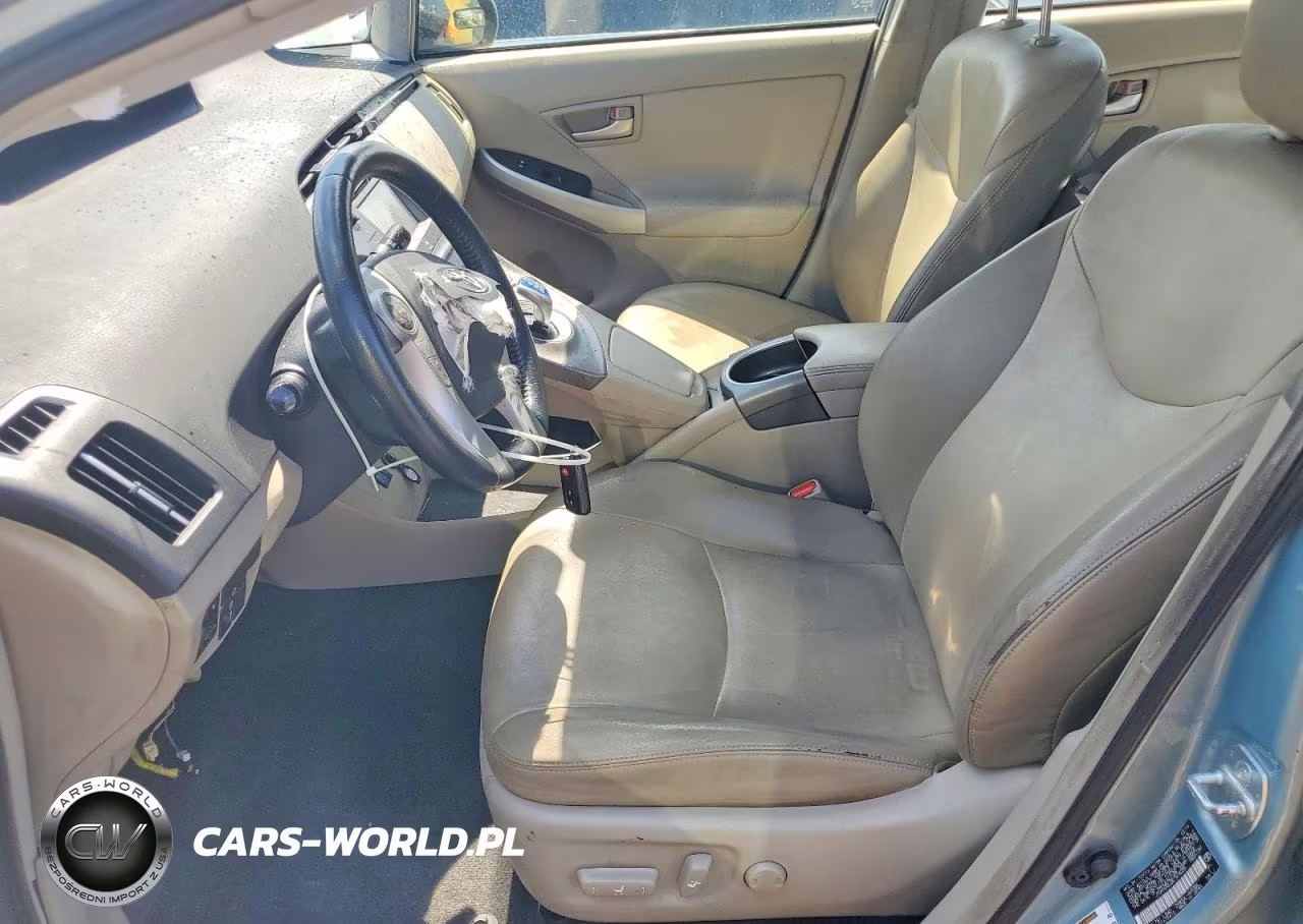 2014 Toyota Prius Four VIN:JTDKN3DU3E1818235 - 7