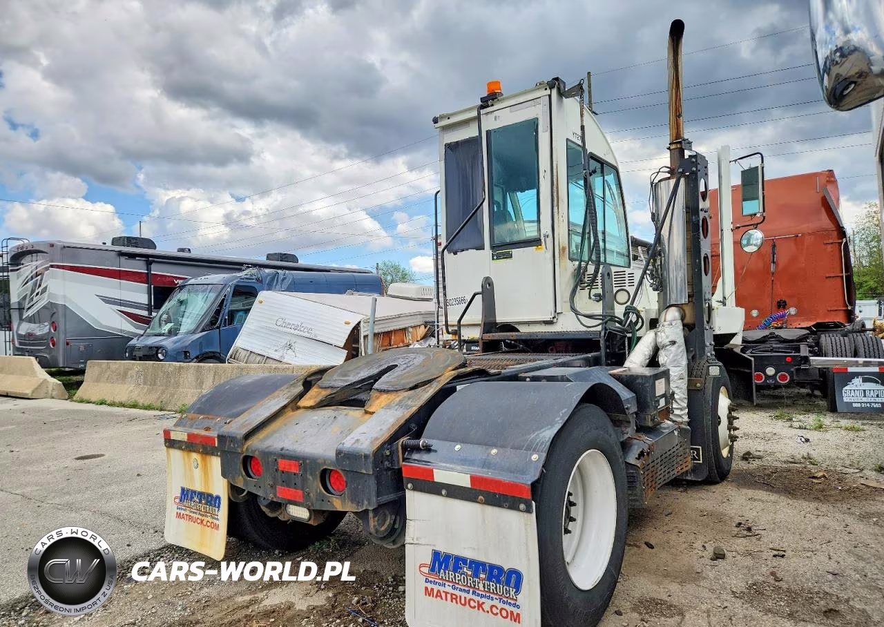 2017 Autocar Llc Xspotter-On Yard Truck VIN:516H4GB29HH223952 - 4