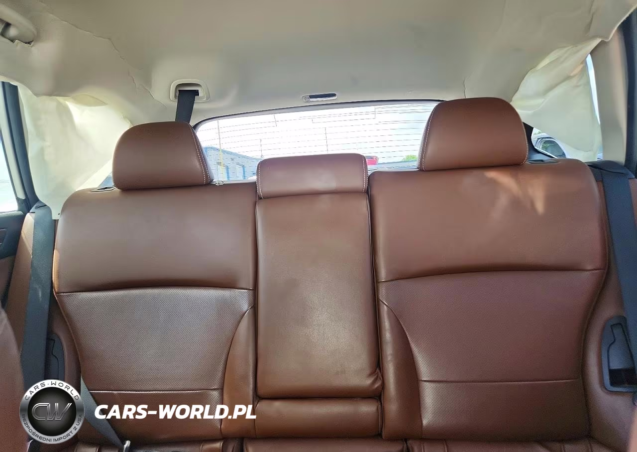 2017 Subaru Outback Touring VIN:4S4BSATC9H3271398 - 10