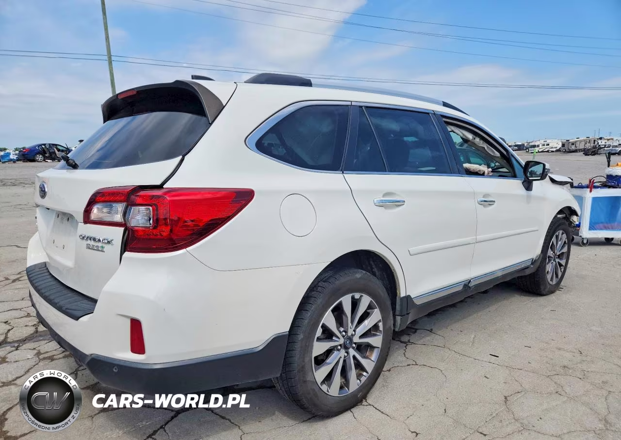 2017 Subaru Outback Touring VIN:4S4BSATC9H3271398 - 3
