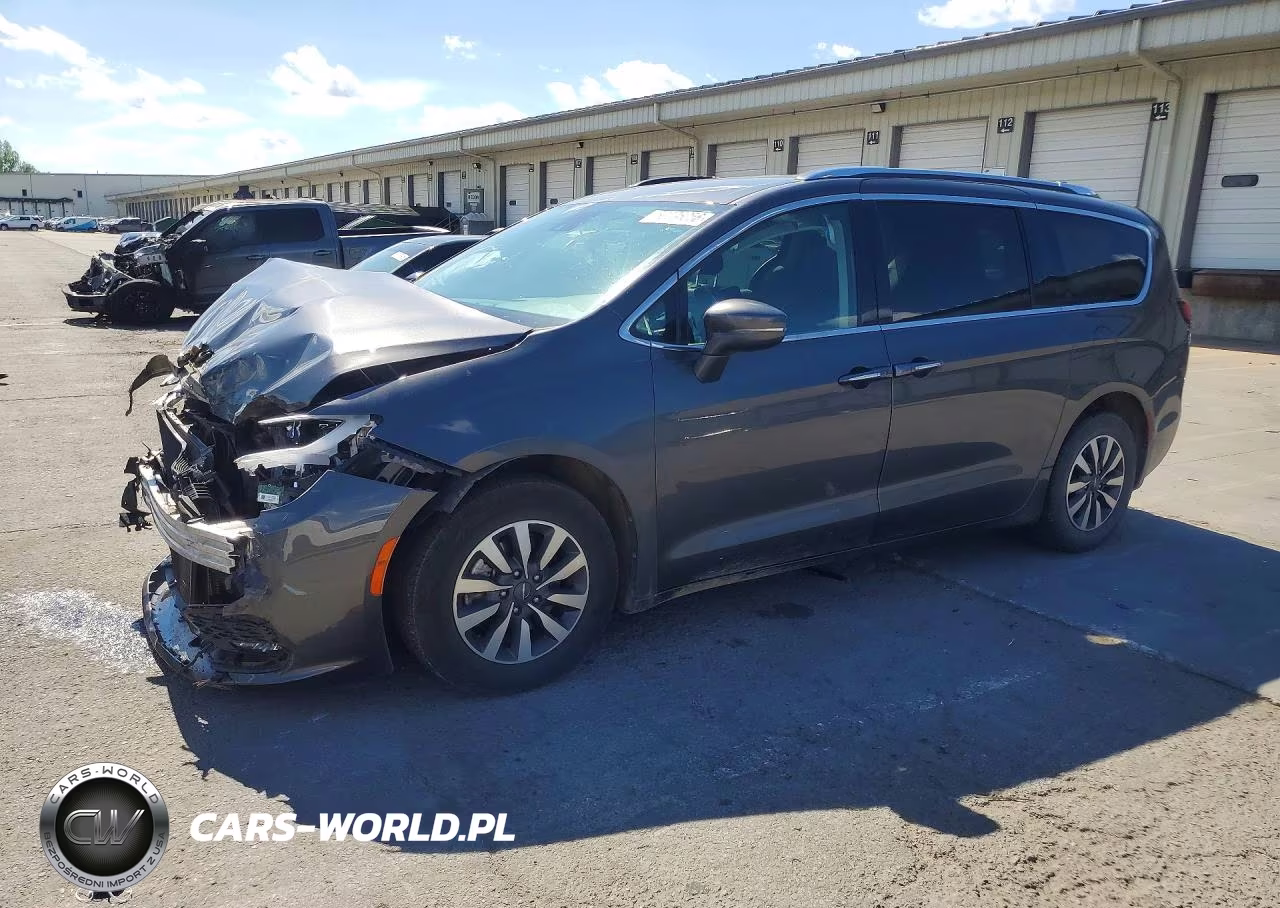 2021 Chrysler Pacifica Touring L