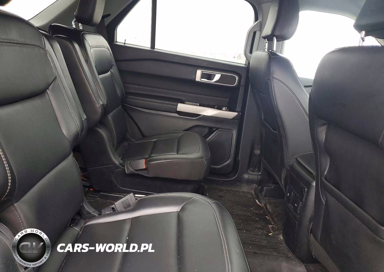2024 Ford Explorer Xlt VIN:1FMSK8DHXRGA01030 - 11