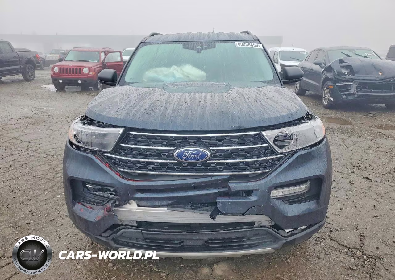 2024 Ford Explorer Xlt VIN:1FMSK8DHXRGA01030 - 5